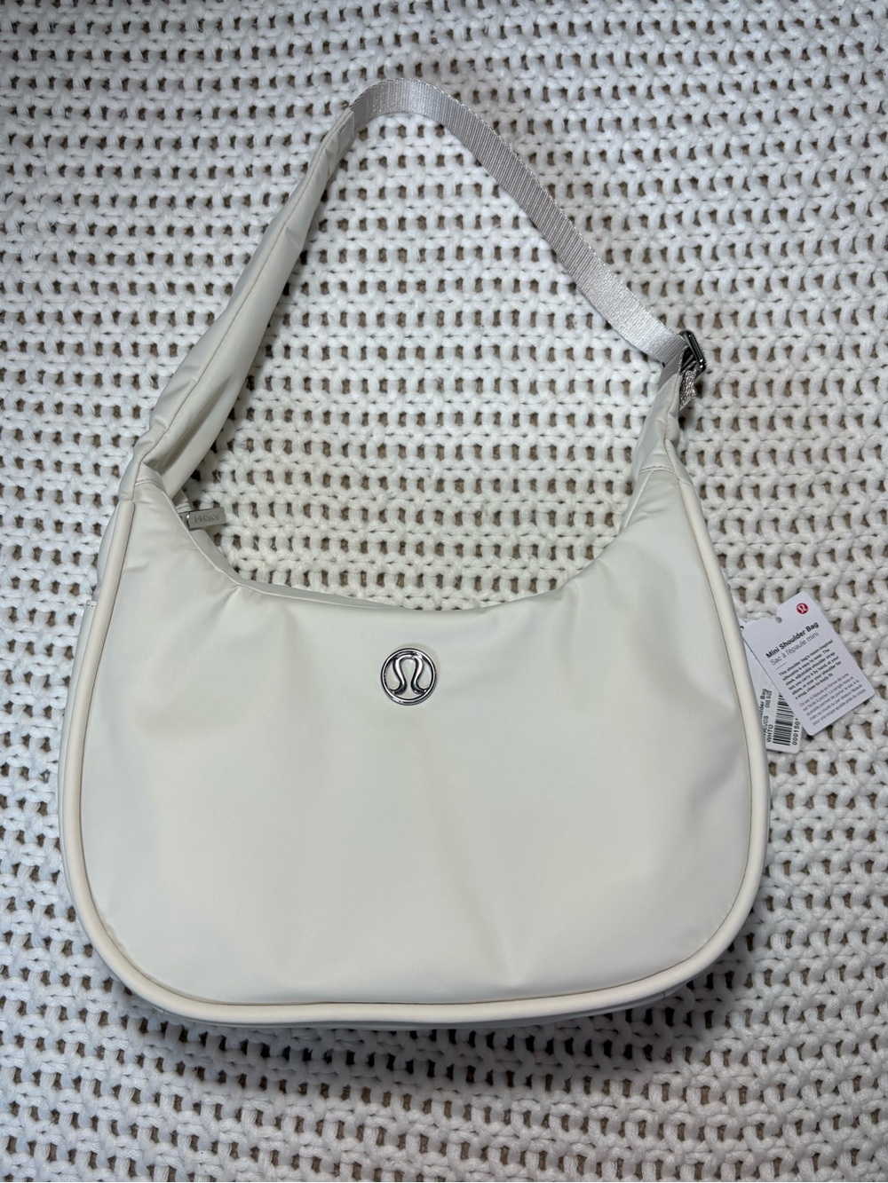NWOT lululemon mini shoulder bag 4L in white opal